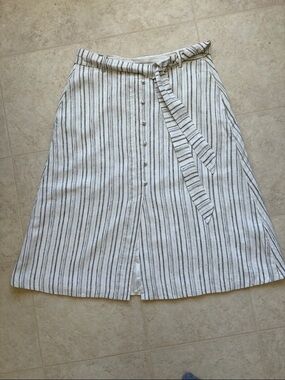 RW&CO. Off White and Black Striped A-Line Button Skirt with Tie